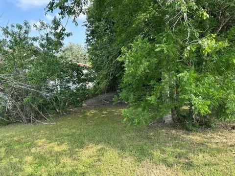 800 Carter Street