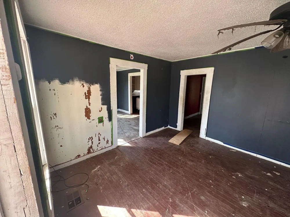 348 Walnut Street Donie, TX 75838