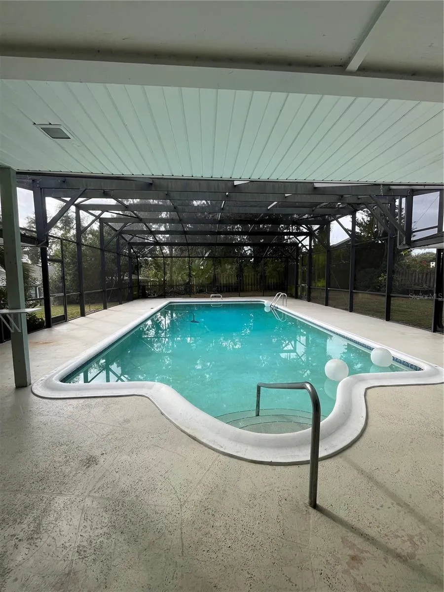 812 NORTHSIDE DRIVE Mount Dora, FL 32757