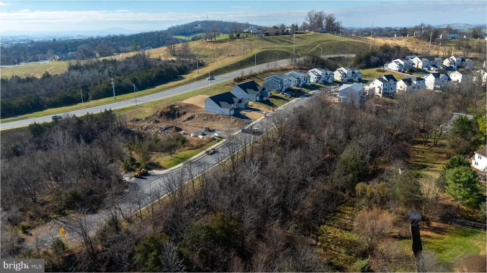 2132 WILLOW HILL DRIVE Harrisonburg, VA 22801