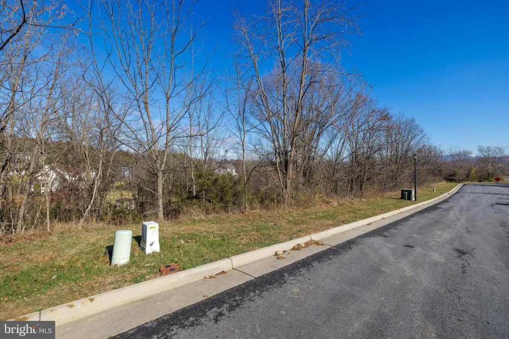 2132 WILLOW HILL DRIVE Harrisonburg, VA 22801