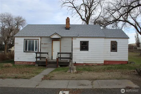 113 S Lutcher Avenue