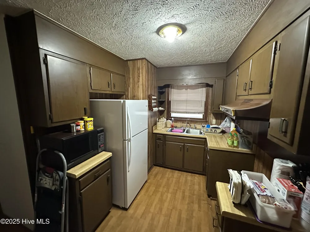 1751 S Highway 385 Bennettsville, SC 29512