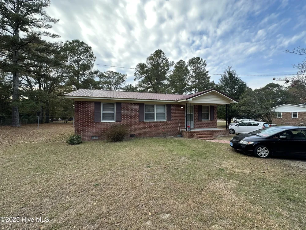 1751 S Highway 385 Bennettsville, SC 29512