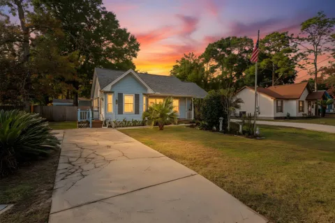 144 Oak Terrace Drive