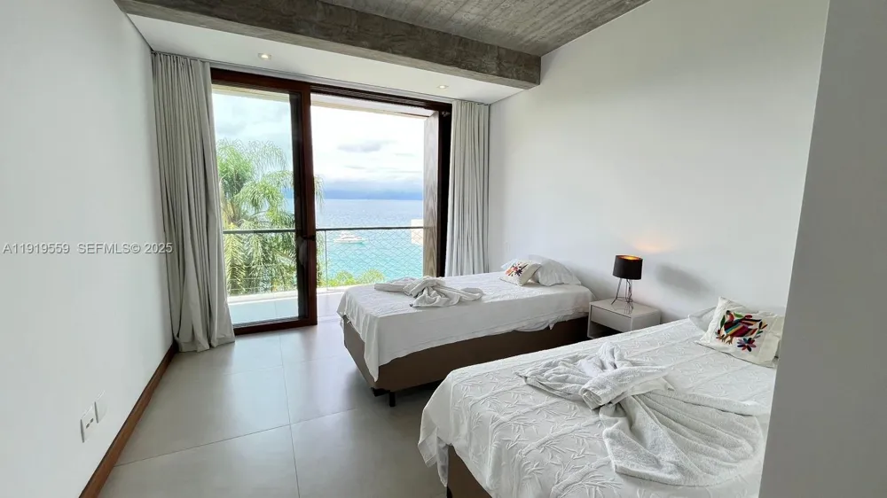 8557 Av. Eng. Martinho Storace 