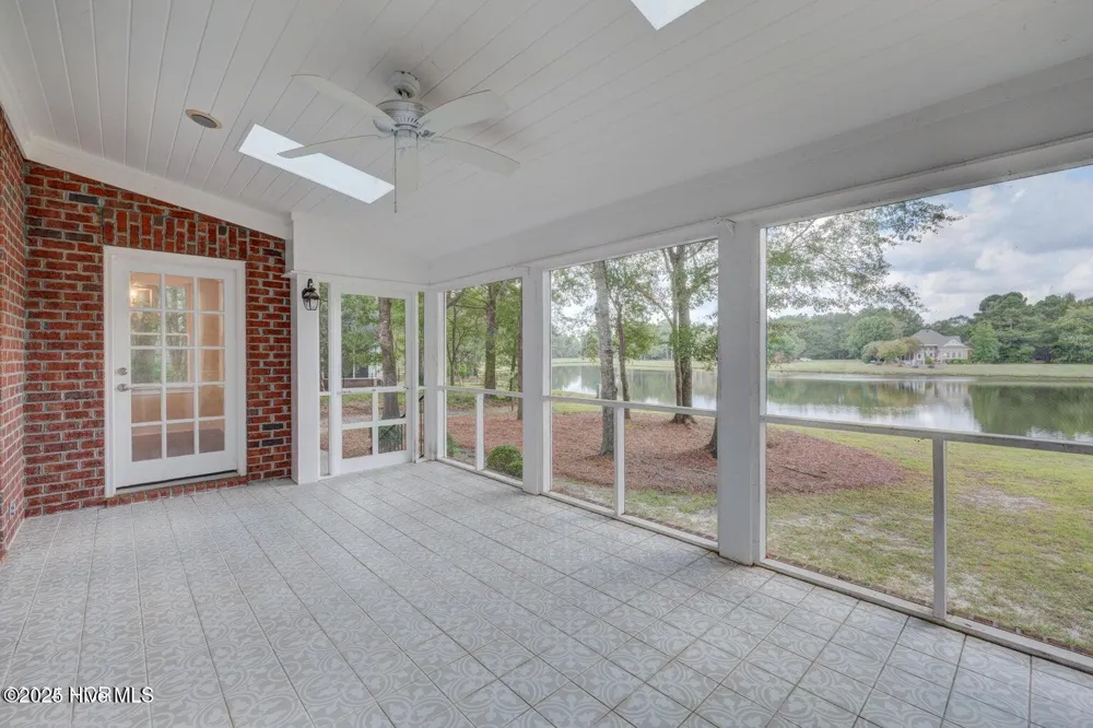 140 River Woods Drive Wallace, NC 28466