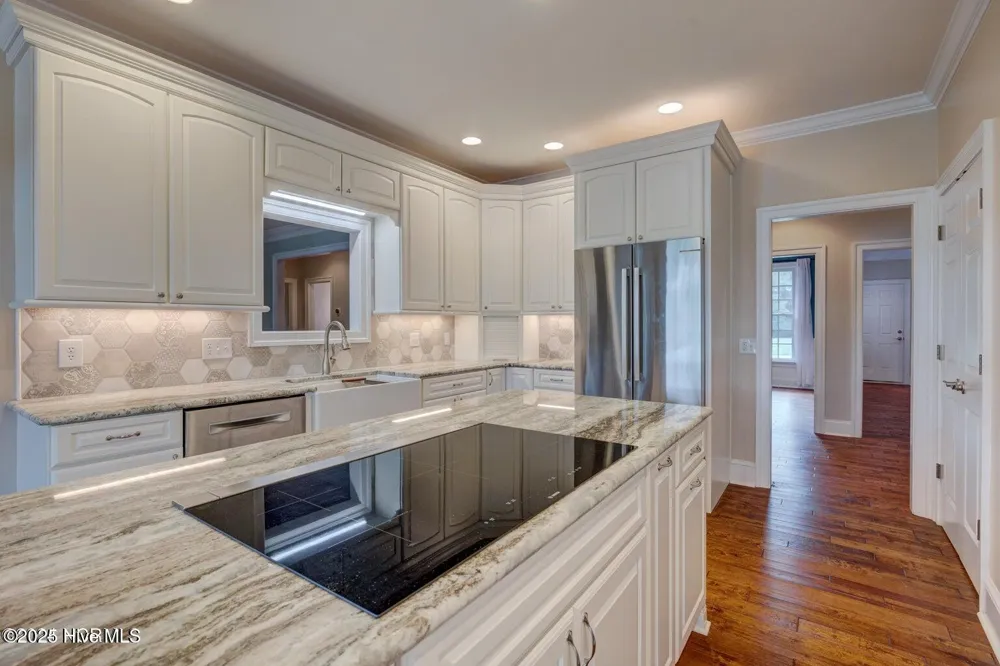 140 River Woods Drive Wallace, NC 28466