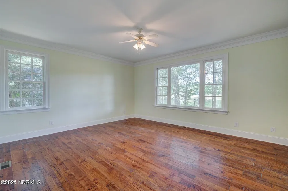 140 River Woods Drive Wallace, NC 28466