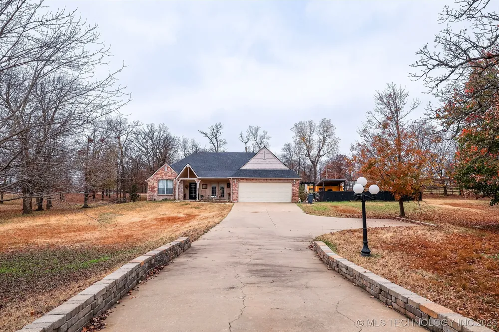 5117 Woodland Drive Skiatook, OK 74070