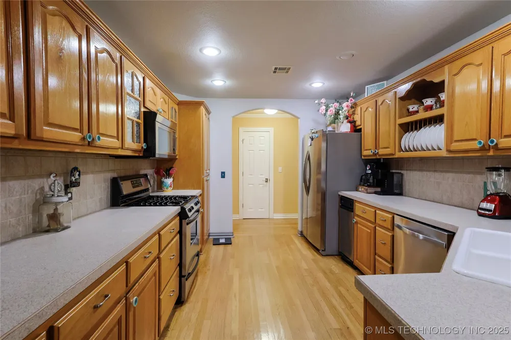 5117 Woodland Drive Skiatook, OK 74070