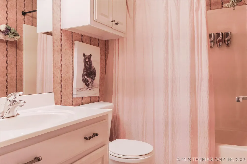 5117 Woodland Drive Skiatook, OK 74070