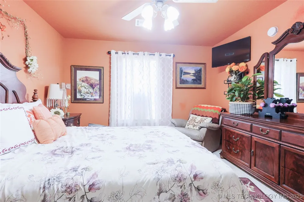 5117 Woodland Drive Skiatook, OK 74070