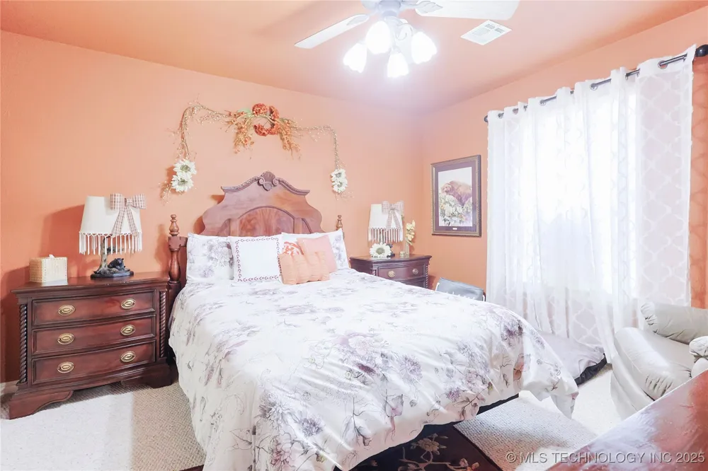 5117 Woodland Drive Skiatook, OK 74070