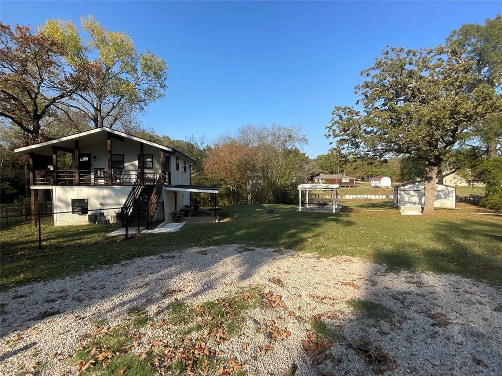 1108 Maloma Court Tool, TX 75143