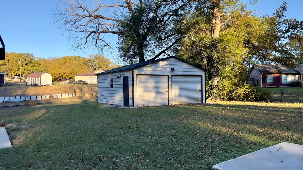 1108 Maloma Court Tool, TX 75143