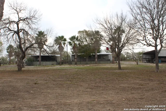 123 Choke Canyon Estates Three Rivers, TX 78071