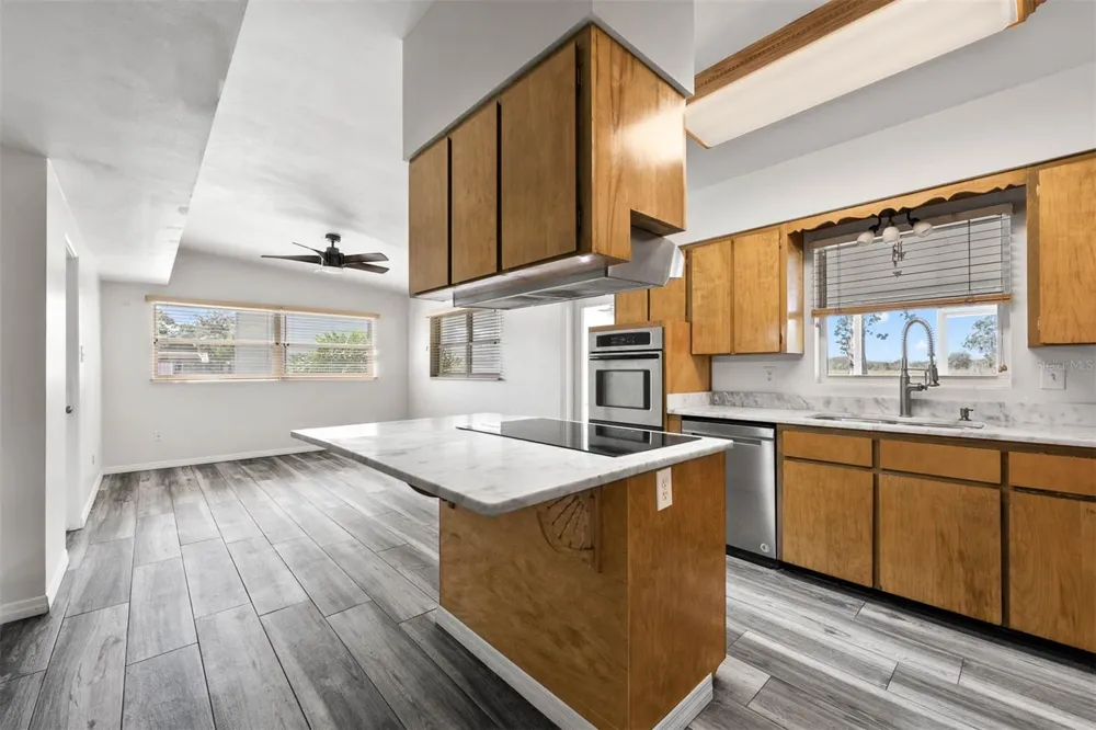 350 S 5TH STREET Orlando, FL 32833