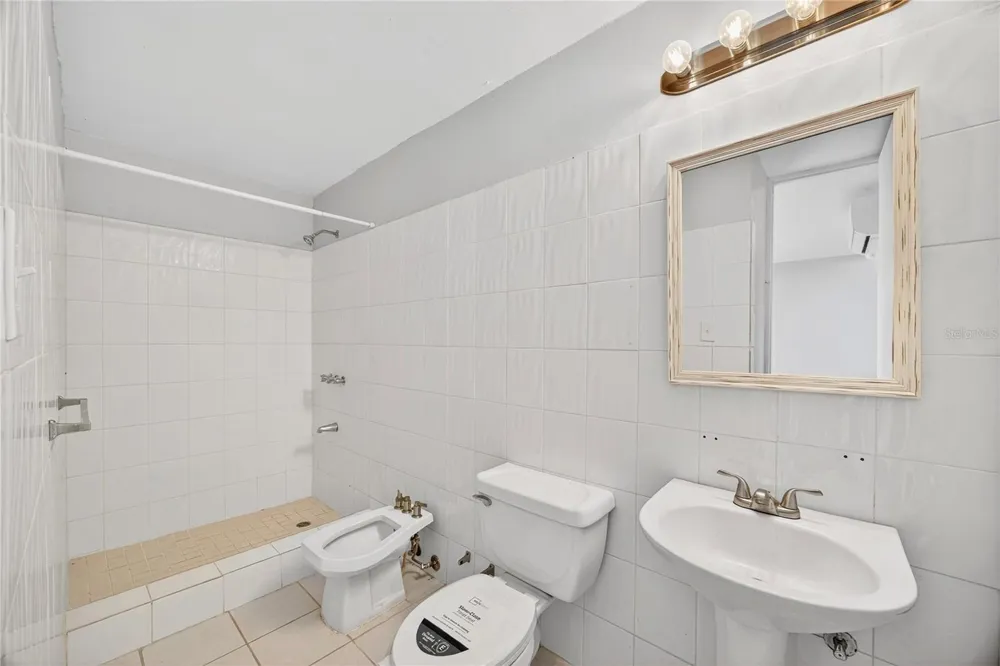 757 ENRIQUE LAGUERRE Ponce, PR 00715