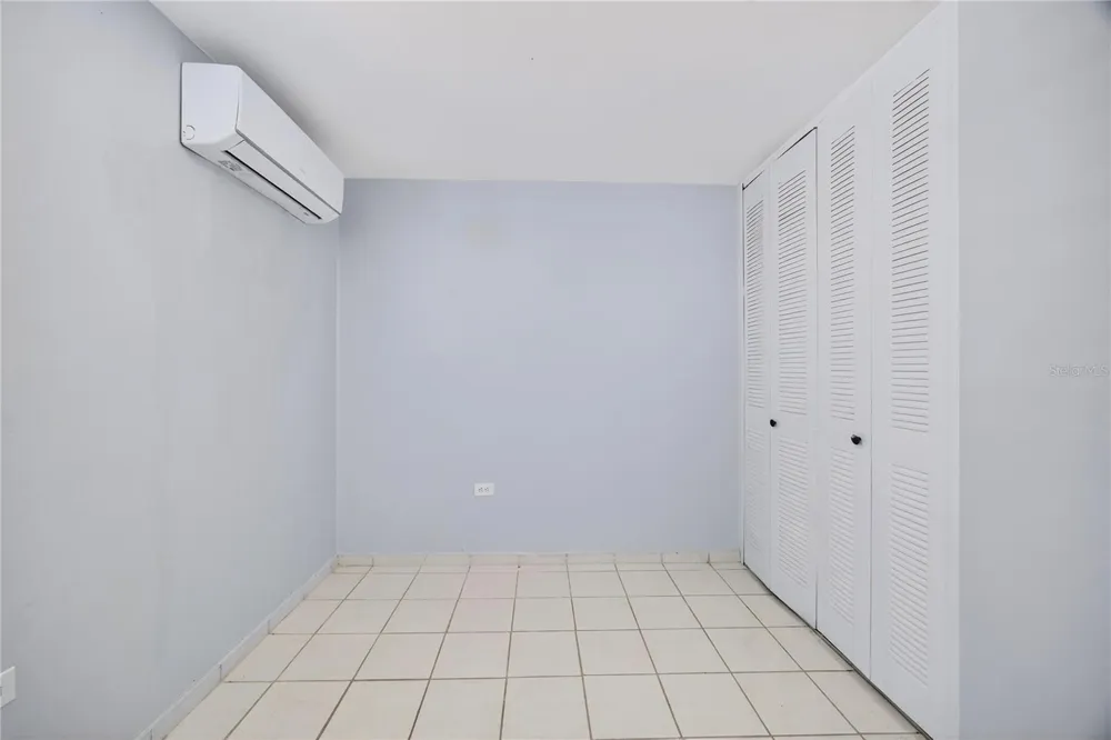757 ENRIQUE LAGUERRE Ponce, PR 00715