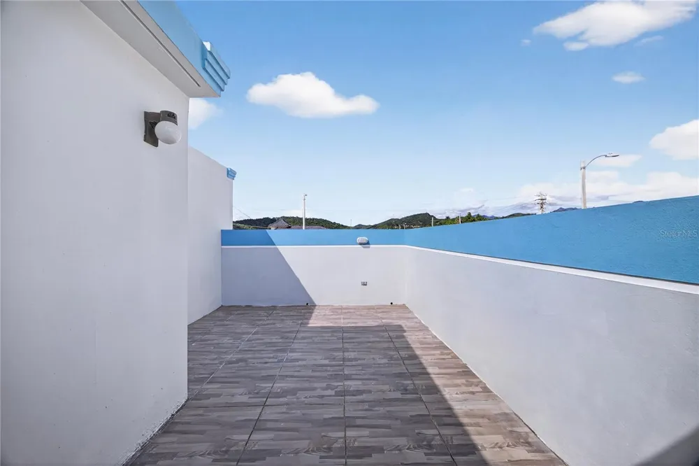 757 ENRIQUE LAGUERRE Ponce, PR 00715