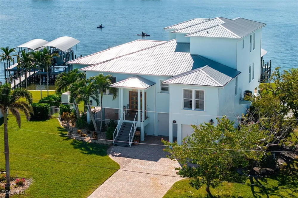 San Carlos Drive St James City, FL 33956