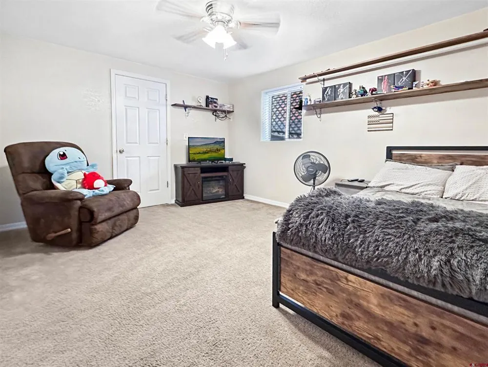 23 Lakeside Dr Cortez, CO 81321