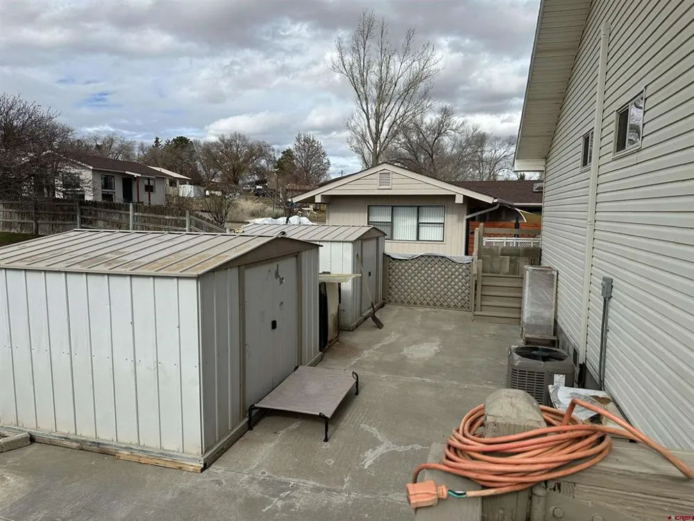 23 Lakeside Dr Cortez, CO 81321