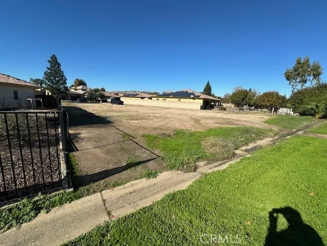 6203 Vista Estrella Bakersfield, CA 93306