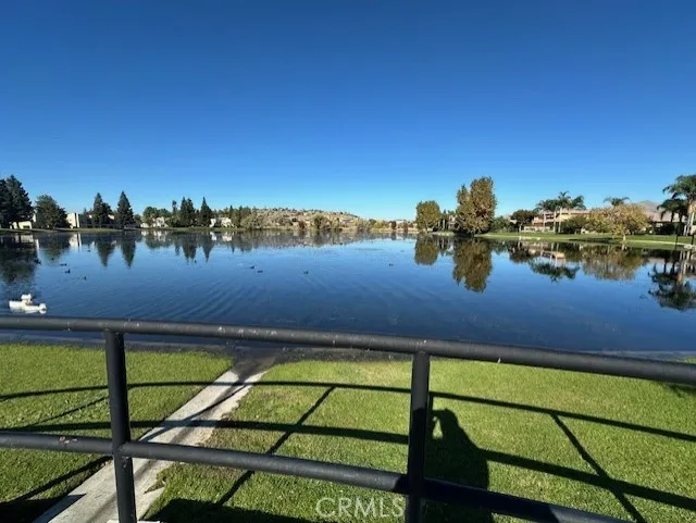 6203 Vista Estrella Bakersfield, CA 93306