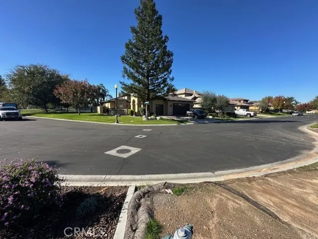6203 Vista Estrella Bakersfield, CA 93306