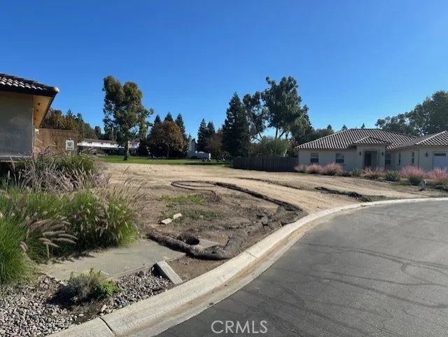 6203 Vista Estrella Bakersfield, CA 93306