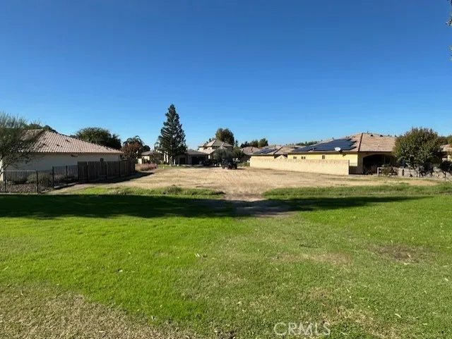 6203 Vista Estrella Bakersfield, CA 93306