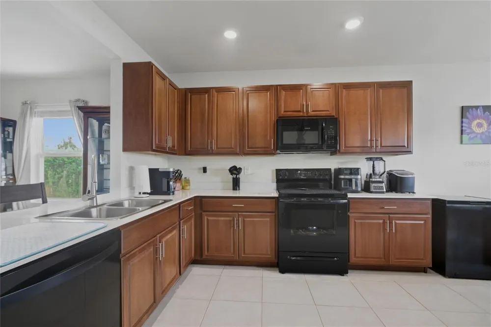 314 SE VAN LOON TERRACE Cape Coral, FL 33990
