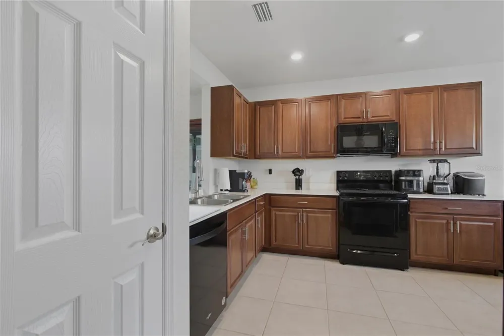 314 SE VAN LOON TERRACE Cape Coral, FL 33990