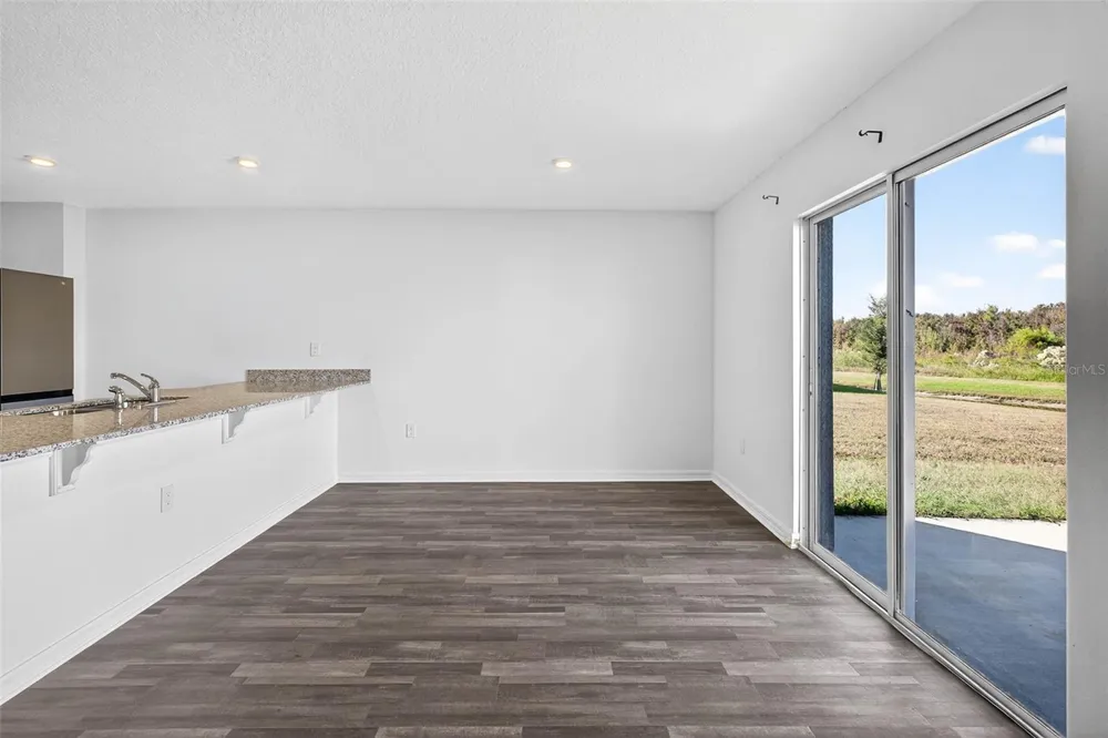 1753 EAGLE HAMMOCK BOULEVARD Eagle Lake, FL 33839