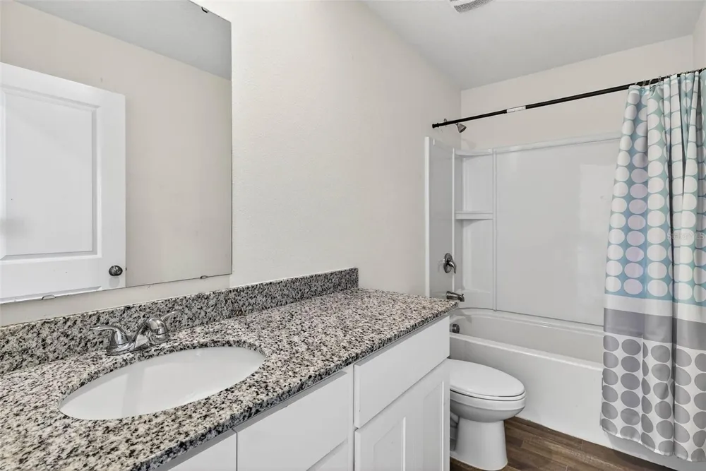 1753 EAGLE HAMMOCK BOULEVARD Eagle Lake, FL 33839