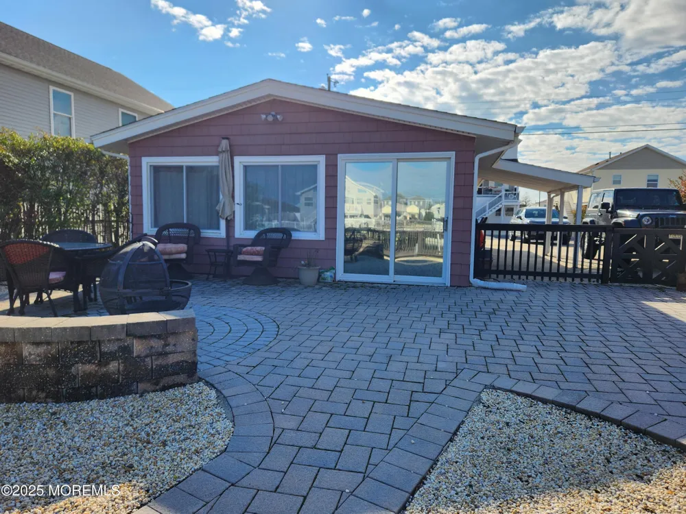 14 W Thames Road Little Egg Harbor, NJ 08087