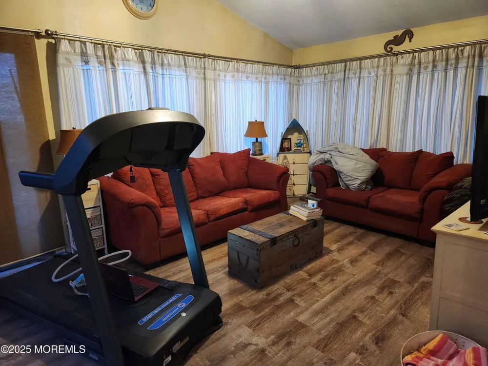 14 W Thames Road Little Egg Harbor, NJ 08087