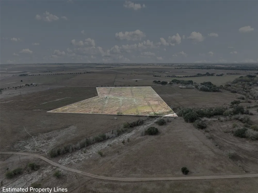 2 County Road 291 Moulton, TX 77984