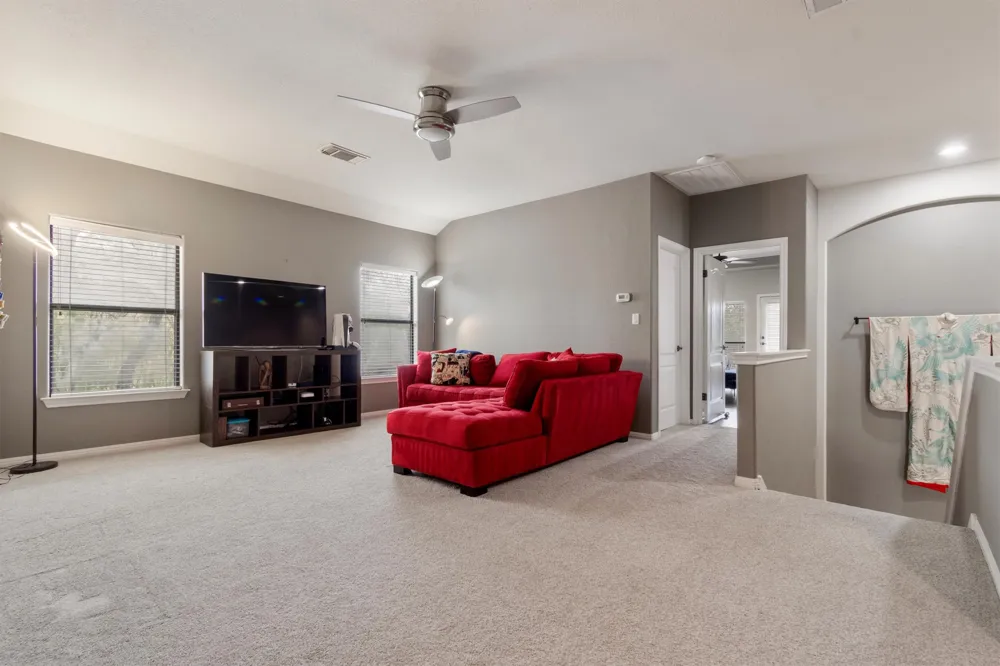 6 Monarch Oaks Lane The Hills, TX 78738