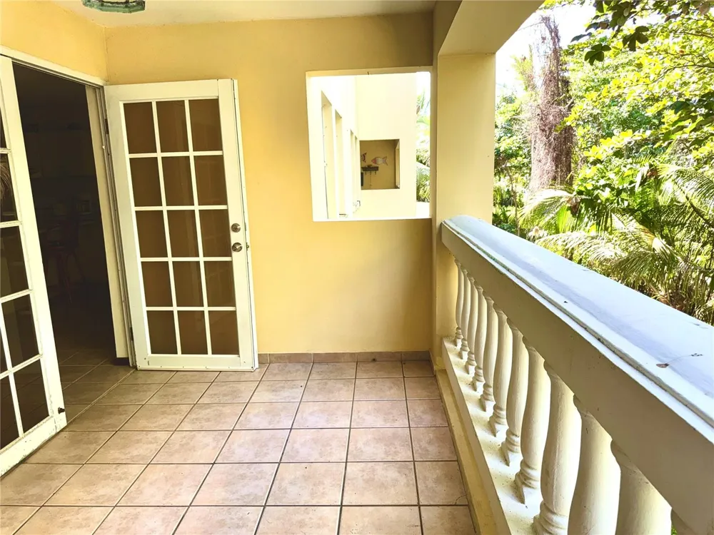 429 KM 1.2 #220 Rincon, PR 00677