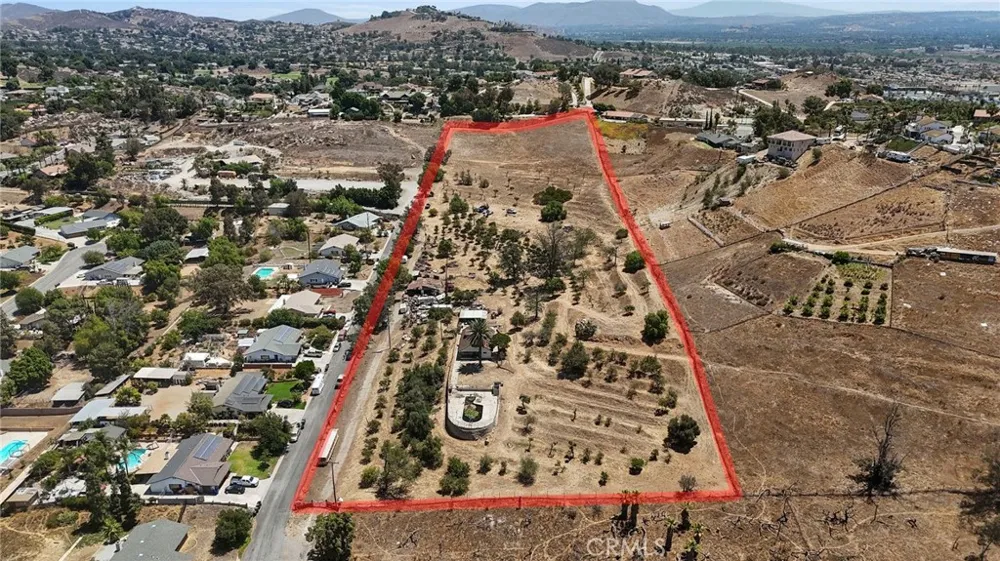 8600 58th Jurupa Valley, CA 92509