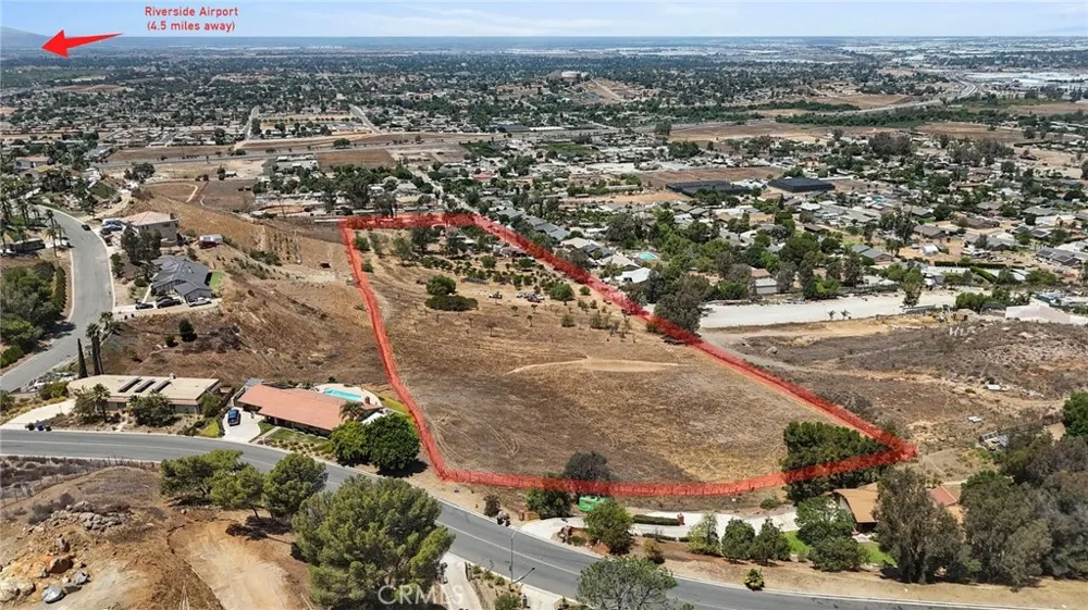 8600 58th Jurupa Valley, CA 92509