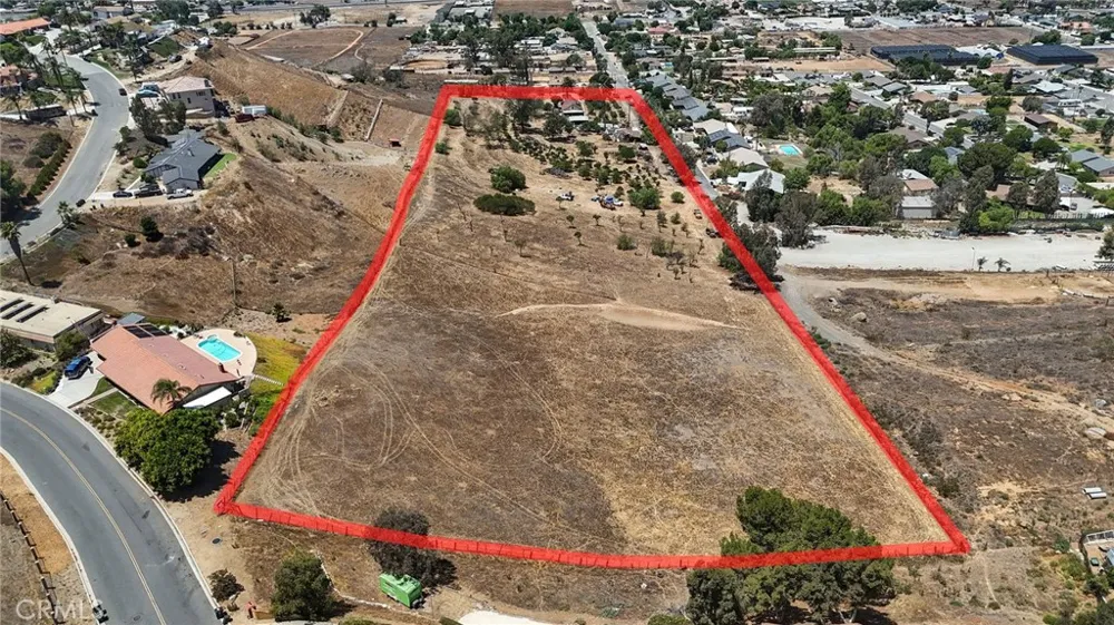8600 58th Jurupa Valley, CA 92509