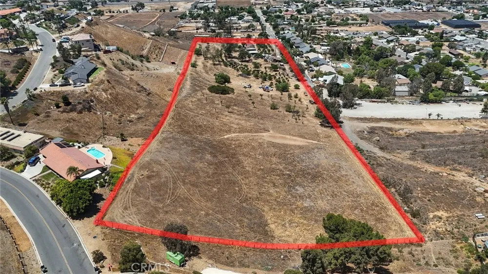 8600 58th Jurupa Valley, CA 92509