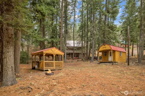 1211 Pine Loch Sun Drive