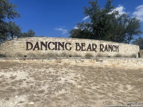 320 Private Road 1742