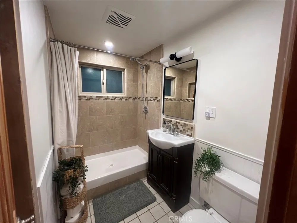 253 La Casita Twin Peaks, CA 92391