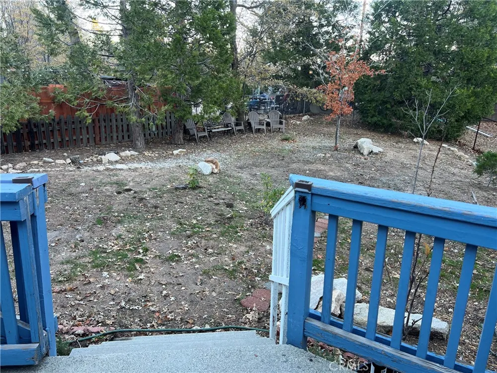 253 La Casita Twin Peaks, CA 92391